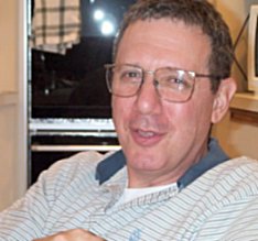 Dr. Mark Kaplan smiling