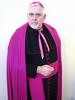 Jim Brochu as Bishop.